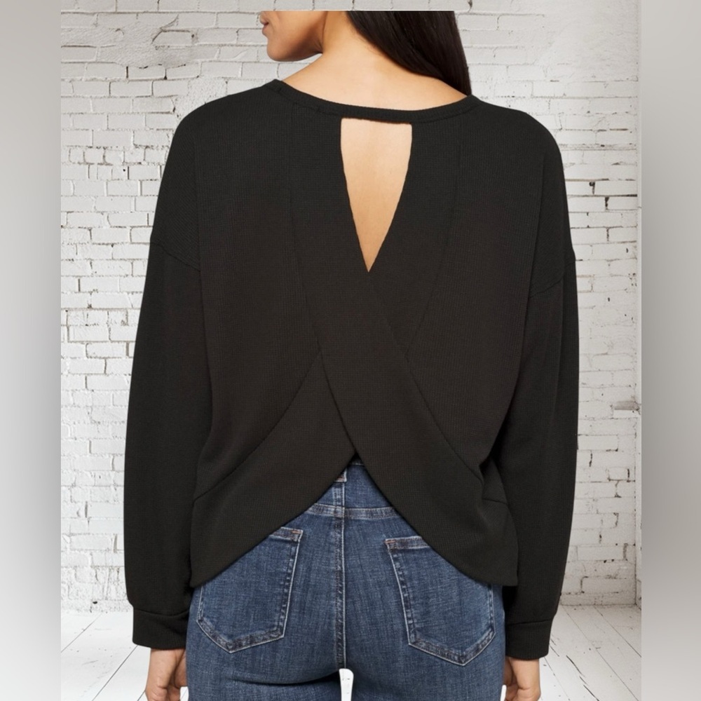 Kaileigh Open Back Knit Top NWT • Small • Black Shimmer • Soft Stretch Style